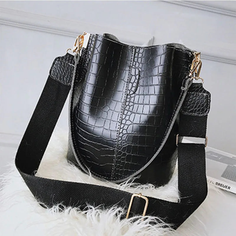 Crocodile Crossbody Bag for Women Shoulder Bag PU Leather Bucket Bag