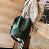 Crocodile Crossbody Bag for Women Shoulder Bag PU Leather Bucket Bag