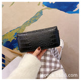Crocodile Pattern Clutch Women's Wallet Long Zip Wallet Purse