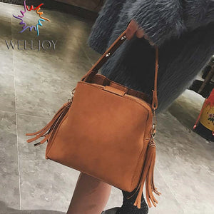 Vintage Tassel Messenger Bag High Retro Shoulder Bag Crossbody Bag Tote