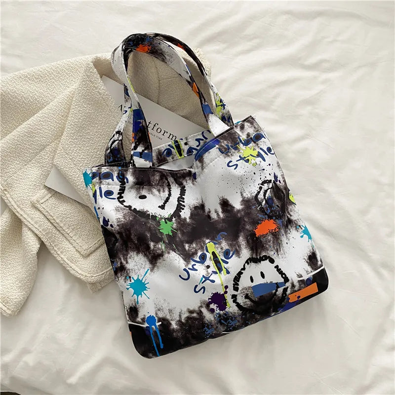 Graffiti Style Shoulder Bag Large-capacity Zipper Handbag