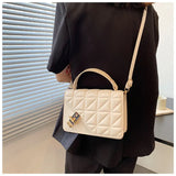Rhombus Chain Lock Shoulder Bag Small Square Bag