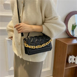Solid Retro Chain Underarm Bag Rhombic Embroidery Thread Crossbody Bag