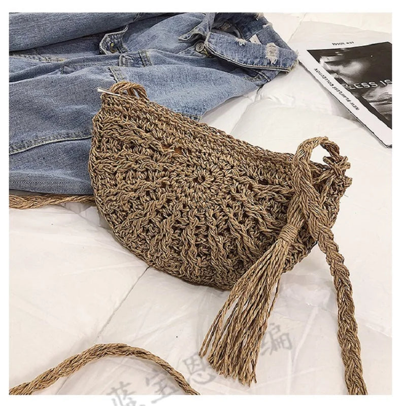 Tassel Beach Crossbody Bag Women Straw Circle Rattan Shoulder Bag