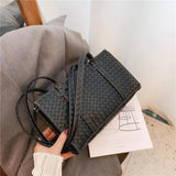 Woven Handbags Women Bales Tide Weave Hand Shoulder Lady Retro Solid Purse Small