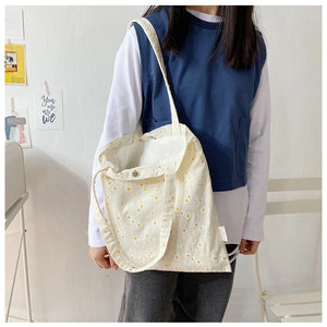 Casual Canvas Shoulder Bag with Large Capacity Embossed Daisy Handbag