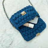 Hand-Woven Chain Messenger Bag Solid Diagonal Design