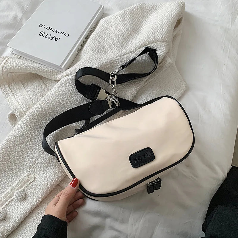 Sports Lightweight One-shoulder Casual Bag Small Square Bag