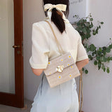 Daisy Flower Pattern Beach Messenger Bag