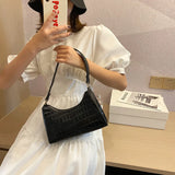 2021 Crocodile Pattern Leather Women's Shoulder Handbag