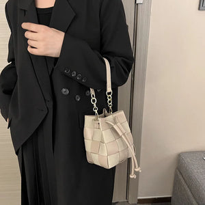Autumn Winter Women Bags Retro Messenger Bag Woven Bucket Shoulder Bag