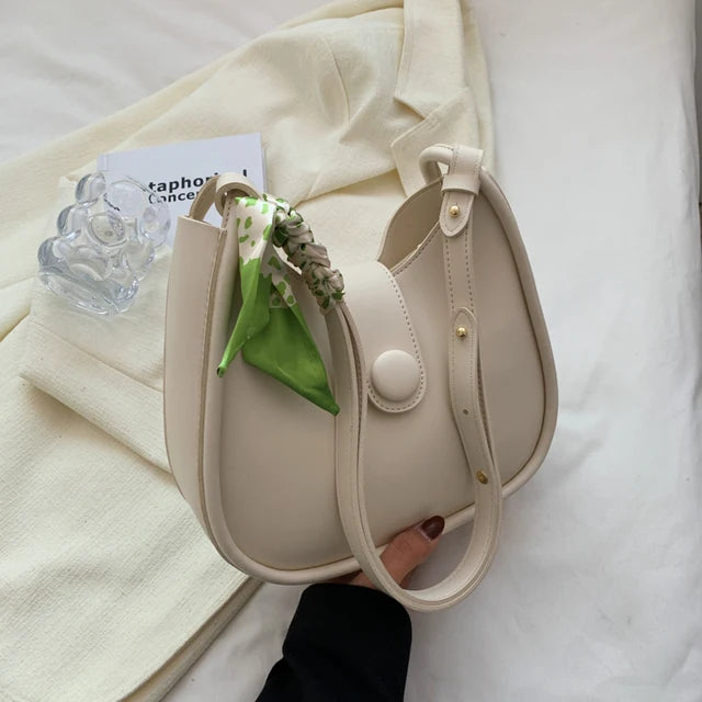 Women's Leather Saddle Crossbody Bag