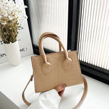 Crocodile Pattern PU Leather Crossbody Bag with Chain Shoulder Strap