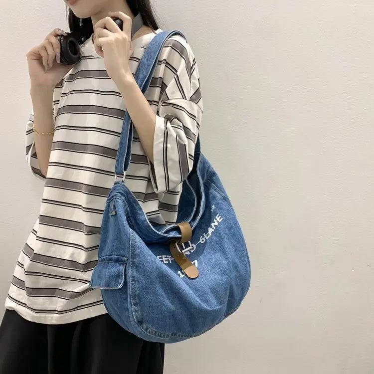 Colorful Handbags for Women in Various Shapes and Styles