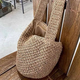 Large-capacity Straw Beach Bucket Bag