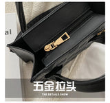 Women's Messenger Bag Pressure Flowers Large Capacity Crossbody Bag