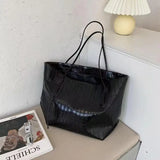 Women's Large Capacity Shoulder Bag for Work and Leisure