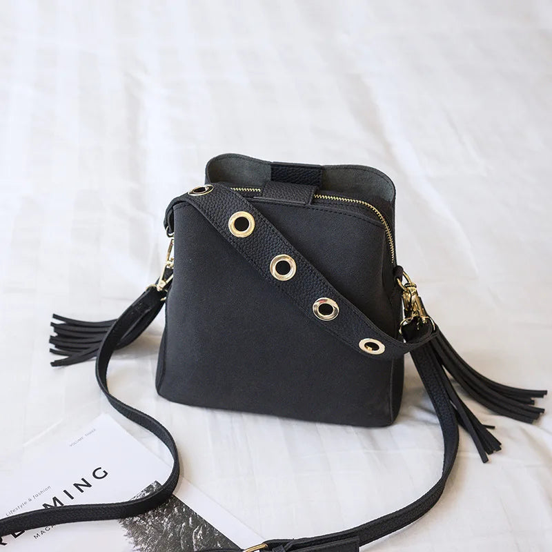 Ladies PU Bucket Bag Small Fringed Messenger Bag