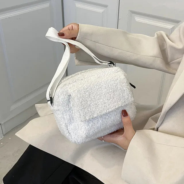 Plush Fabric Women's Crossbody Bag Lambs Wool Fluffy Fur Handbags