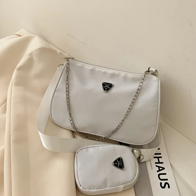 Retro Women Crossbody Bags Crescent Chain Shoulder Bags