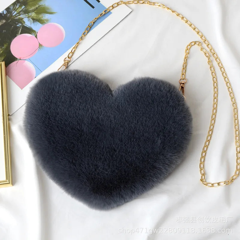 Plush Women's Peach Heart Love Shoulder Bag