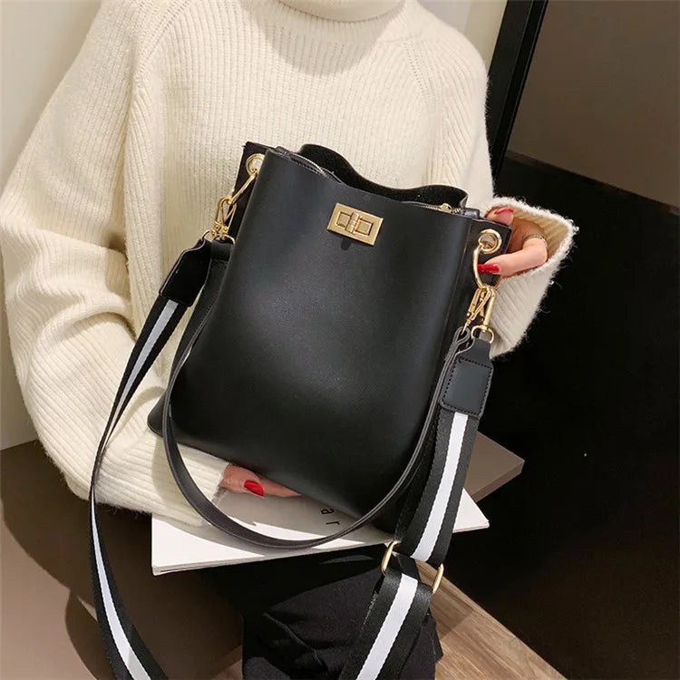 Large Capacity Bucket Bag Lock Shoulder Messenger Purse Women Hand Bag