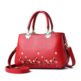 Embroidered One-shoulder Diagonal Bag