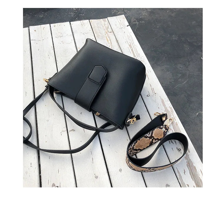 Leather Shoulder Bags Large Capacity Crossbody Messenger Casual Tote