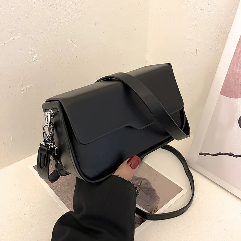Women's Messenger Bag Retro Shoulder Bag Small Square Bag