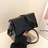 Women's Messenger Bag Retro Shoulder Bag Small Square Bag