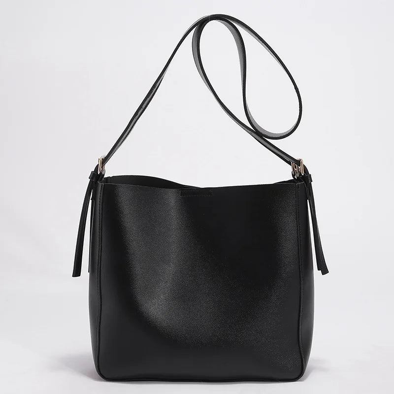 Monochrome Shoulder Bag Large Capacity Handbag