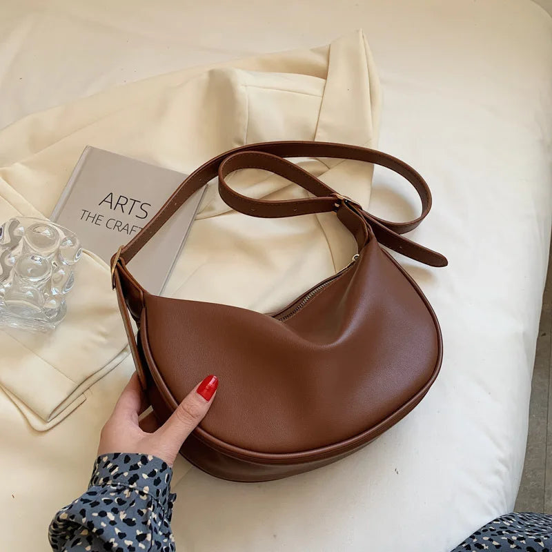 Women's Retro Solid PU Shoulder Bag Dumpling Bag