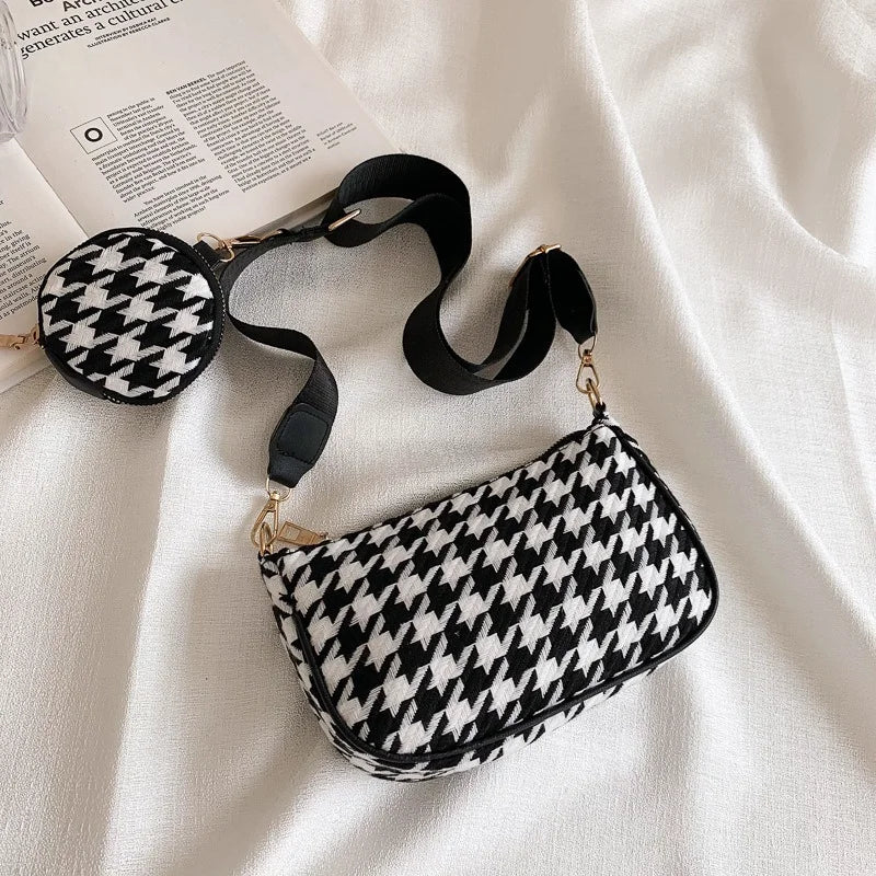 Retro Plaid Printing Shoulder Bags with Mini Round Purse Pendant