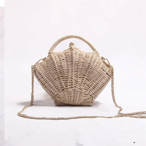 Shell-Shaped Rattan Woven Messenger Bag