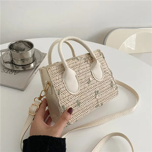 Summer Bohemia Women Straw Handbag Flower Embroidery Purse Rattan Handbags