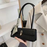 Versatile Baguette Ladies Underarm Shoulder Leisure Handbag