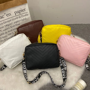 Embroidered Tassel Messenger Bag for Women Leisure Crossbody Shoulder Bag