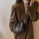 Winter Women's Bucket Messenger Bag Top PU Leather Rhombus Shoulder Bag