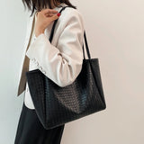 Mini Deer Toy Messenger Bag Shell Shape Women Shoulder Handbag PU Leather Tote