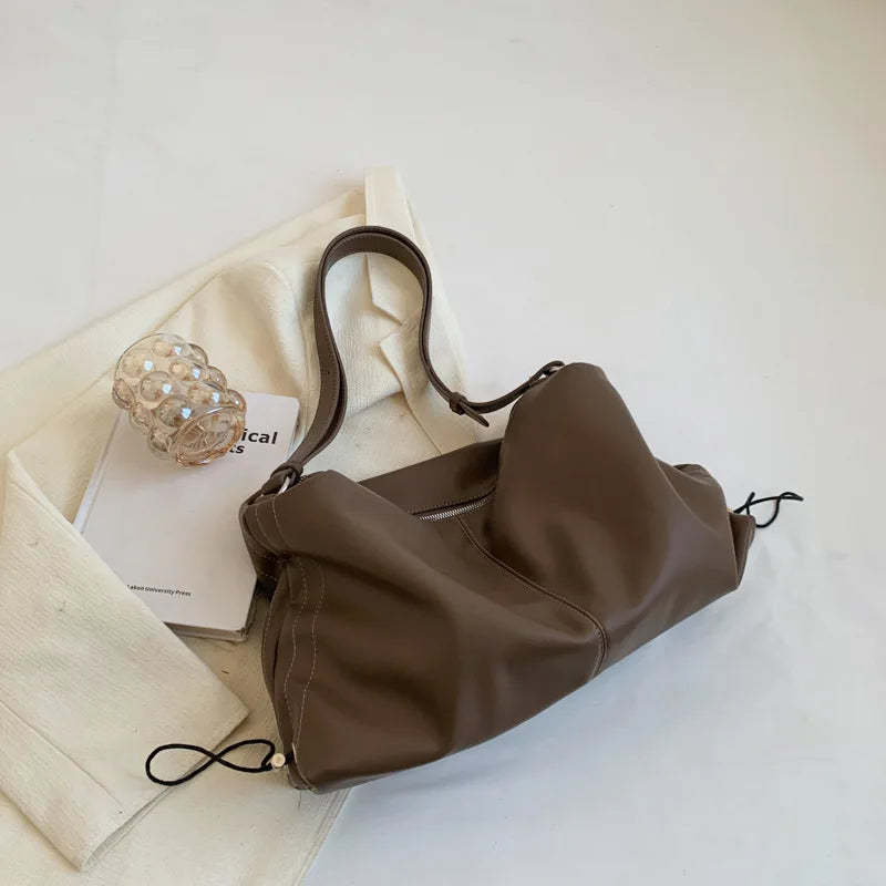 Women's Large Capacity Shoulder Bag Textured Handbag