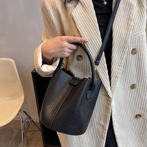 Vintage Shoulder Bag Women's Bag Net Red Crossbody Handbag Bucket Bag