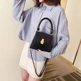 Women's Crocodile Pattern Shoulder Bag