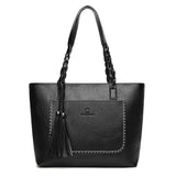 Women's Tassel Bag Large Capacity Shoulder Bag Retro Style