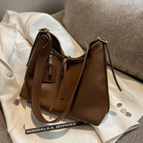 2022 Autumn Winter Retro Large Capacity Shoulder Bag