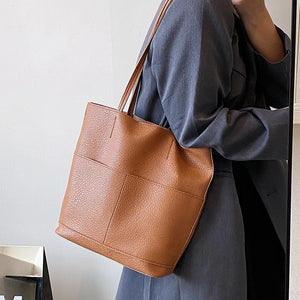 2022 Women's Vintage Shoulder Bag Large Capacity Bucket Bag