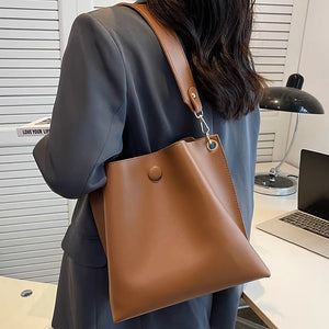 2022 Casual Commuter Shoulder Bag Large Capacity Women's Bag