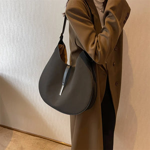 Fashionable PU Leather Shoulder Bags with Tassels