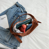 Fashionable Shoulder Bags with Adjustable Strap and Big Pockets