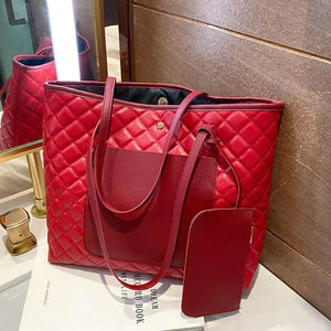 Plaid Shoulder Bag with Thick Chain