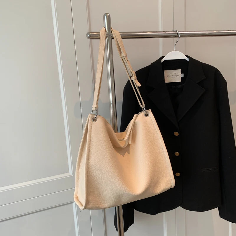 Vintage Leather Shoulder Bag Women High Capacity Handbag Purse